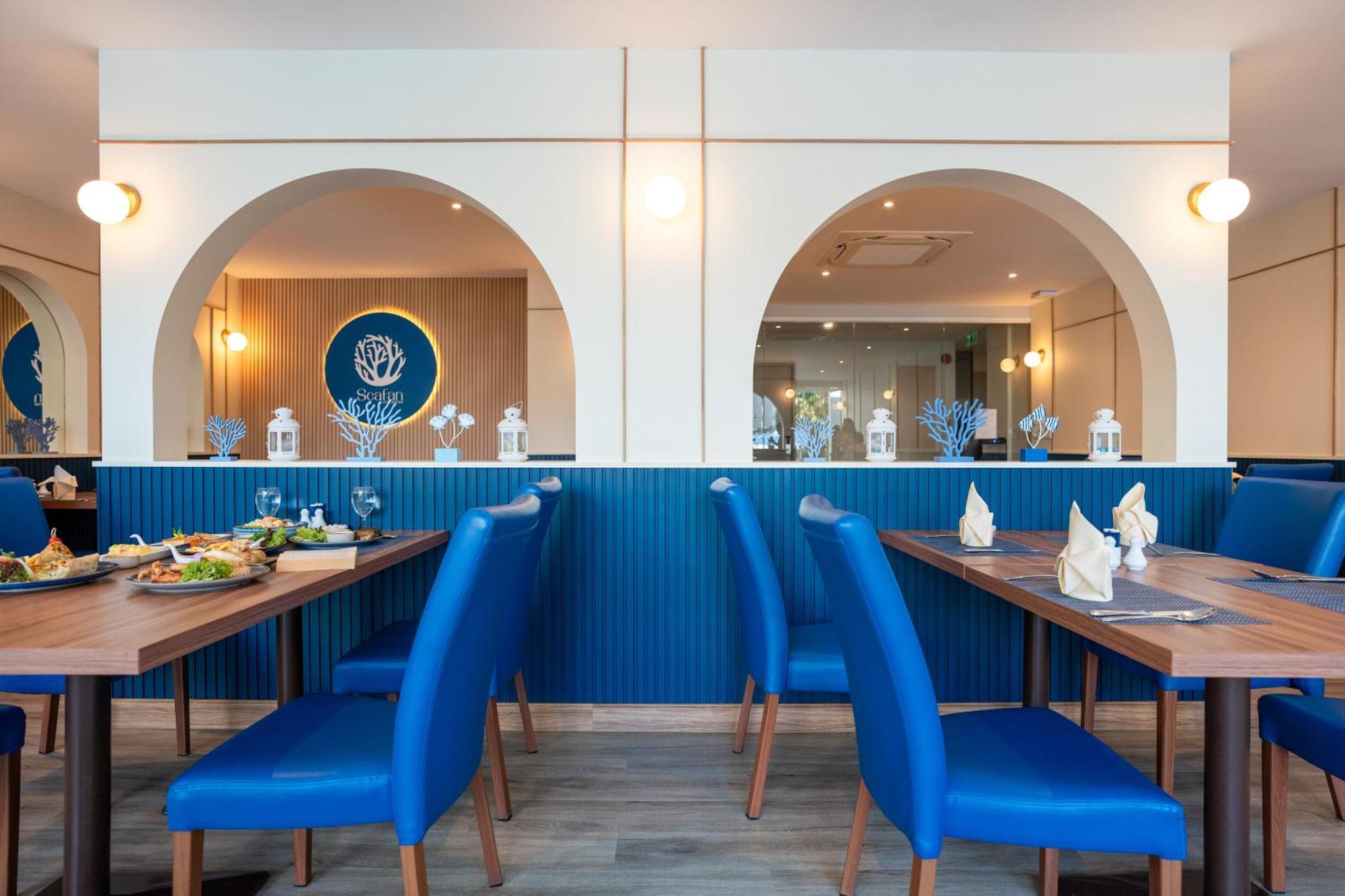 シー ベッド グランド ホテル プーケット【SHA Extra+認定】 エクステリア 写真 Restaurant
